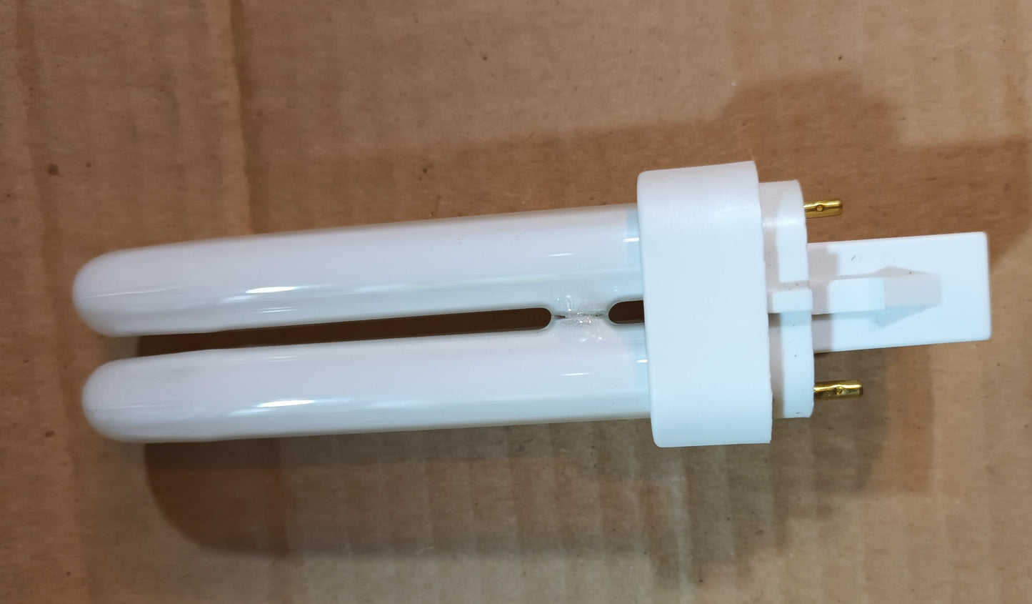 10Watt DD/PLC Col 835 White / 3500K 2-Pin G24D-1 pack 6/10/50 from £0.86