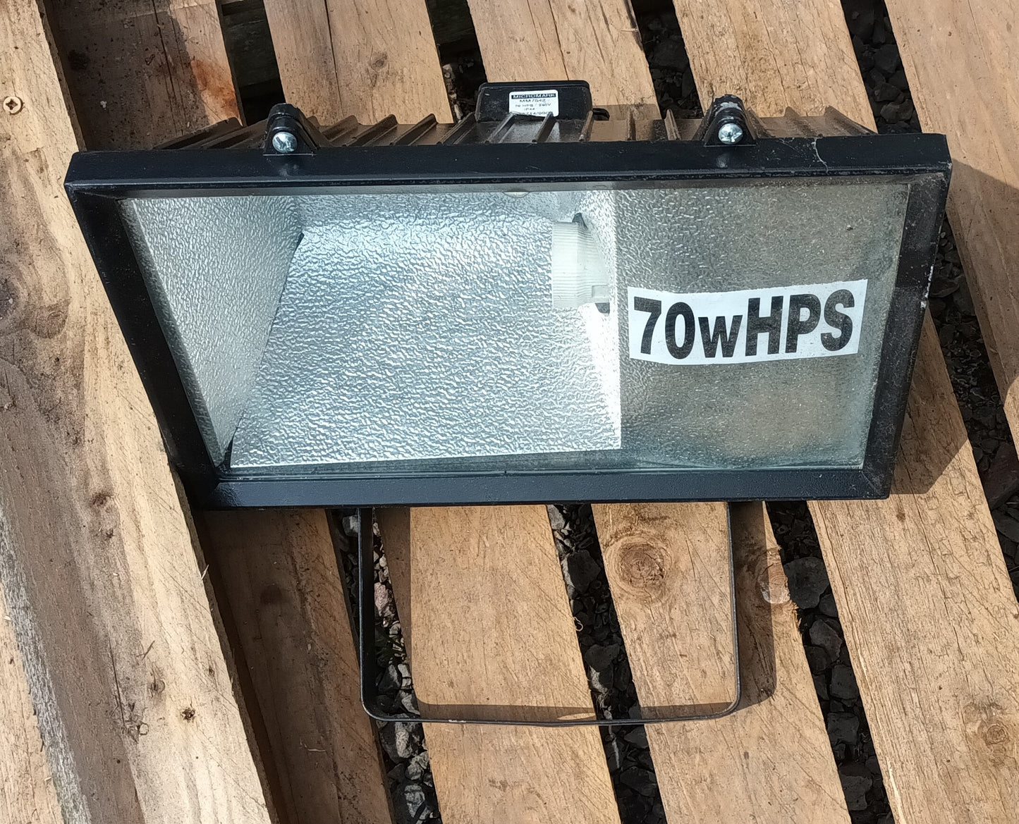 2 x Micromark fitting MM7542 70w HPS 240v ip44 no box.