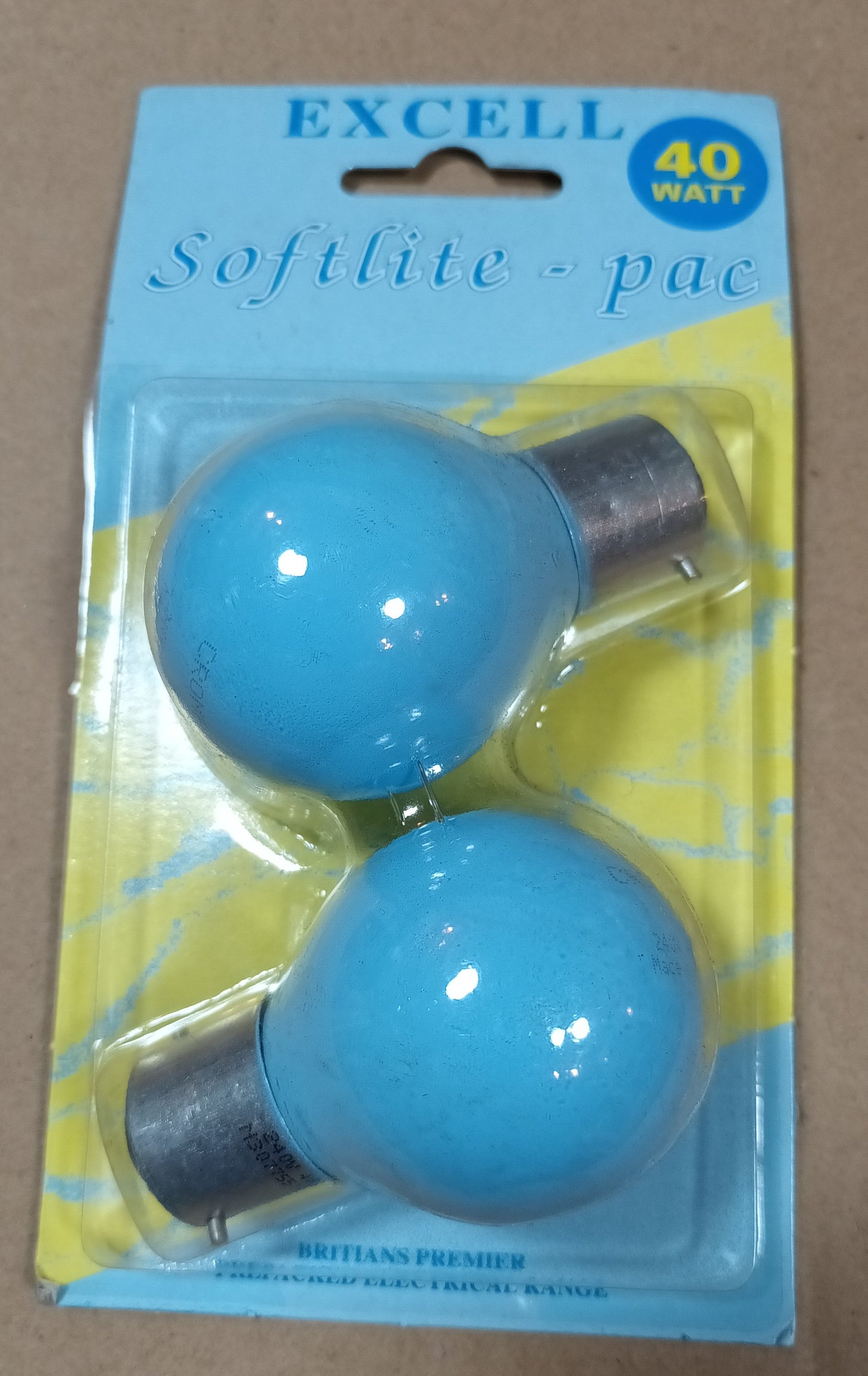 40Watt GOLFBALL COLOURED BC / B22 twin packs from £2.00