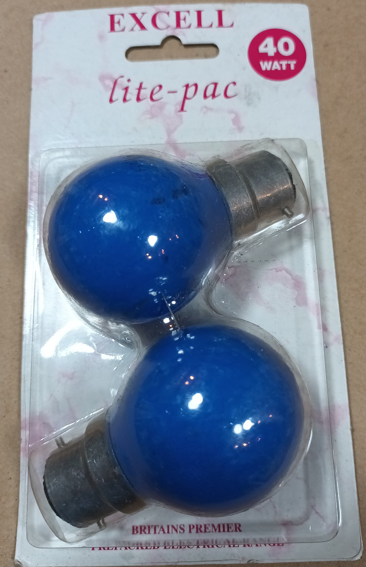 40Watt GOLFBALL COLOURED BC / B22 twin packs from £2.00