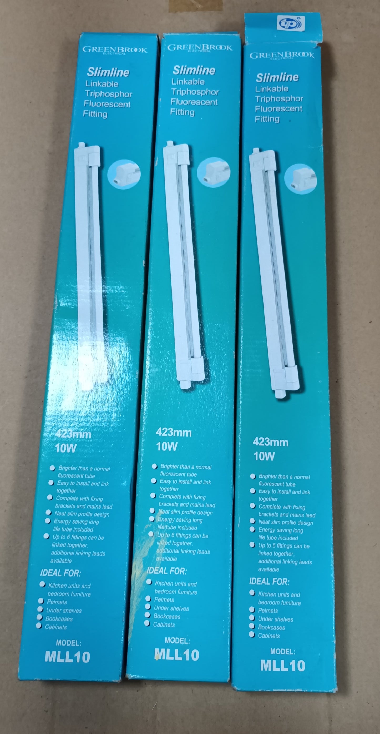 Greenbrook Slimline Linkable Fittings MLL10 = 423mm 10w