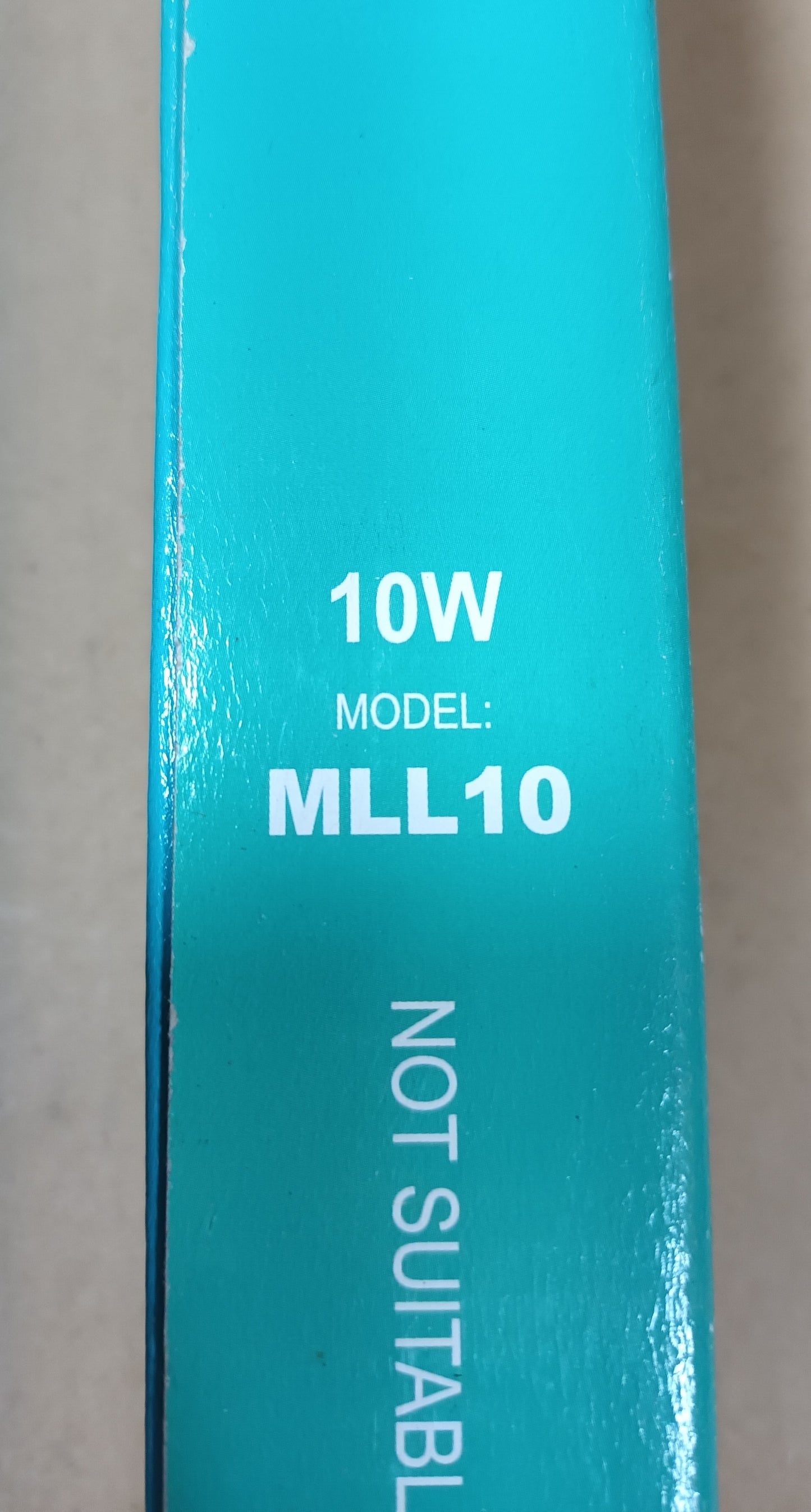 Greenbrook Slimline Linkable Fittings MLL10 = 423mm 10w