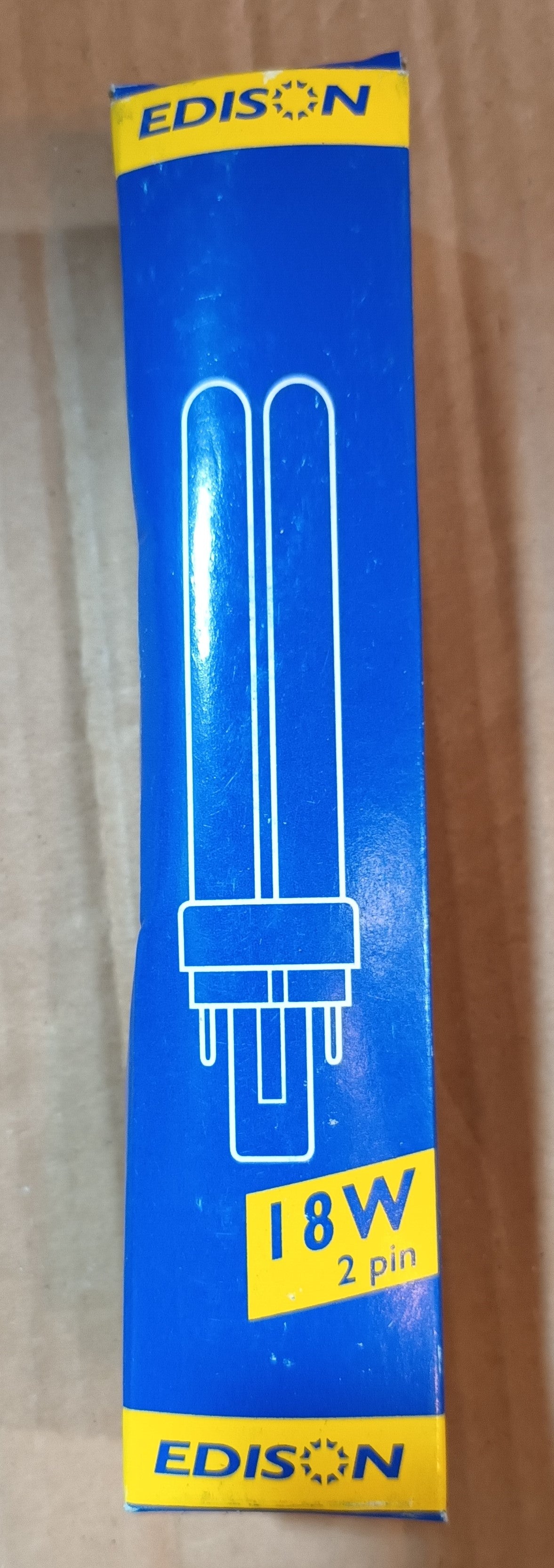 Edison lamps 18w 2 pin G24 d2 cool white / 4000k