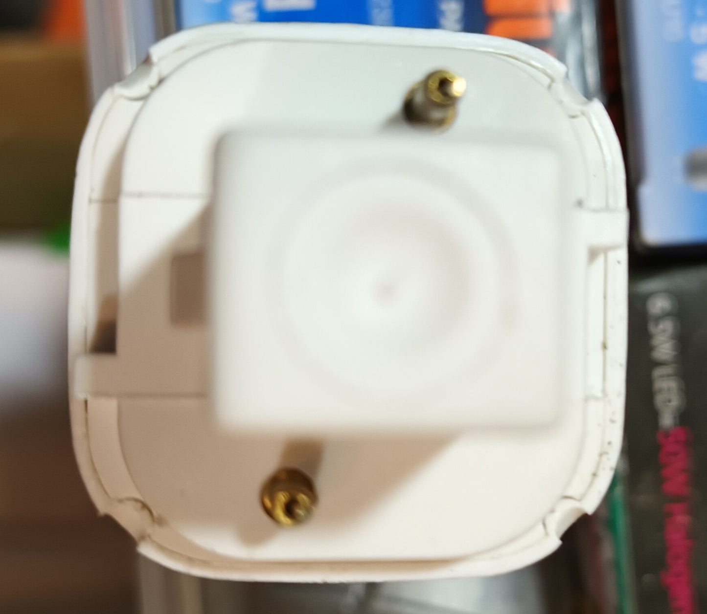 Edison lamps 18w 2 pin G24 d2 cool white / 4000k