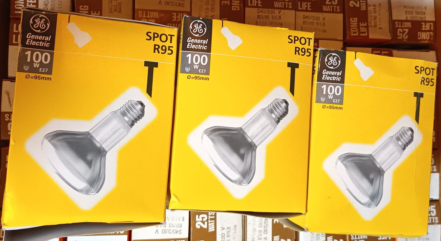 3 x R95 Red spots 100watt ES / E27 by GE
