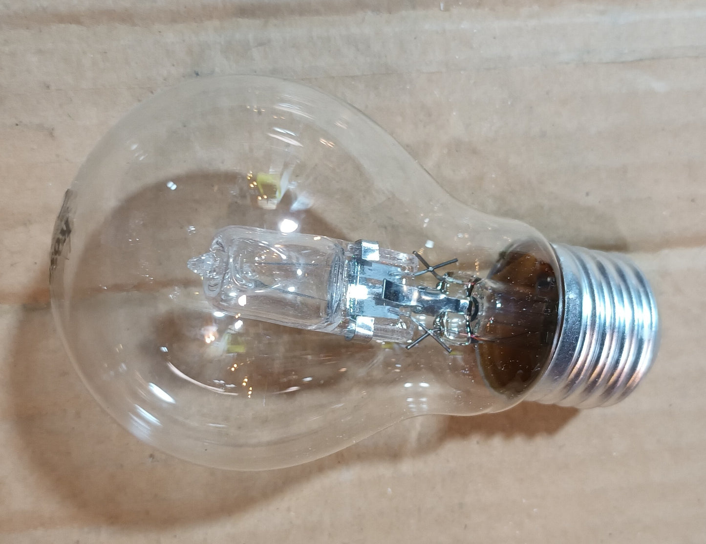 42W Halogen GLS Clear ES / E27 by Kosnic