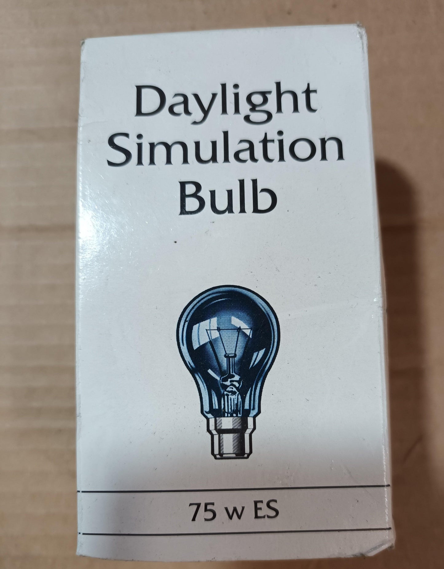 1 X 75 Watt Daylight Simulation bulb ES /E27 - Beachcomber Lighting