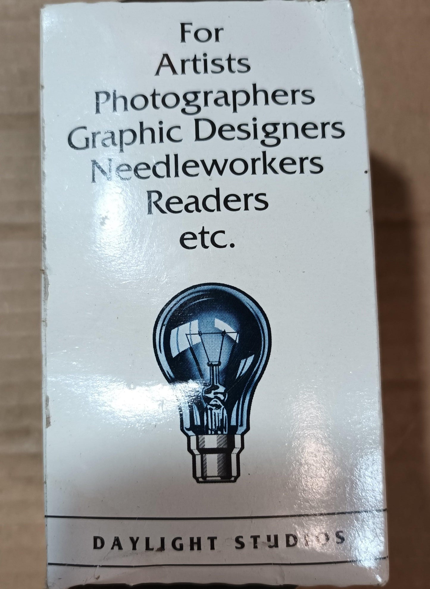 1 X 75 Watt Daylight Simulation bulb ES /E27 - Beachcomber Lighting