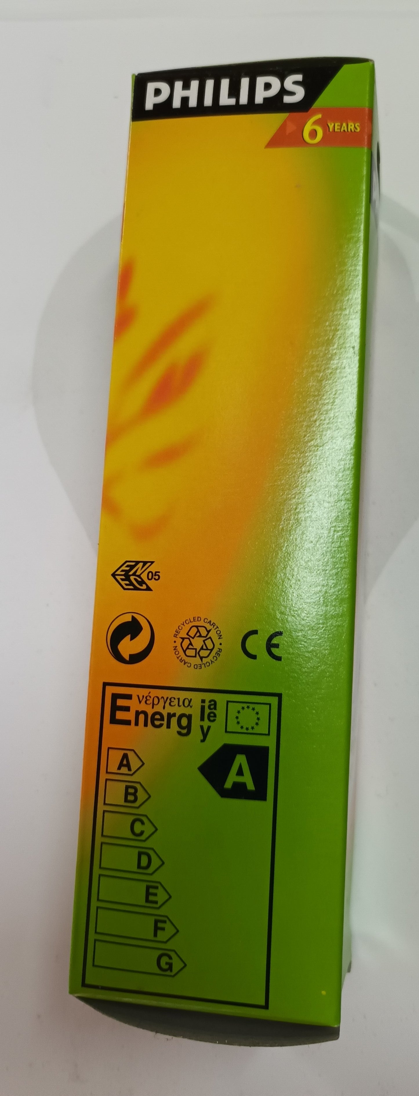 Philips Energy Saver 18w BC / B22 CFL Compact Fluorescent Stick Light Bulb 827