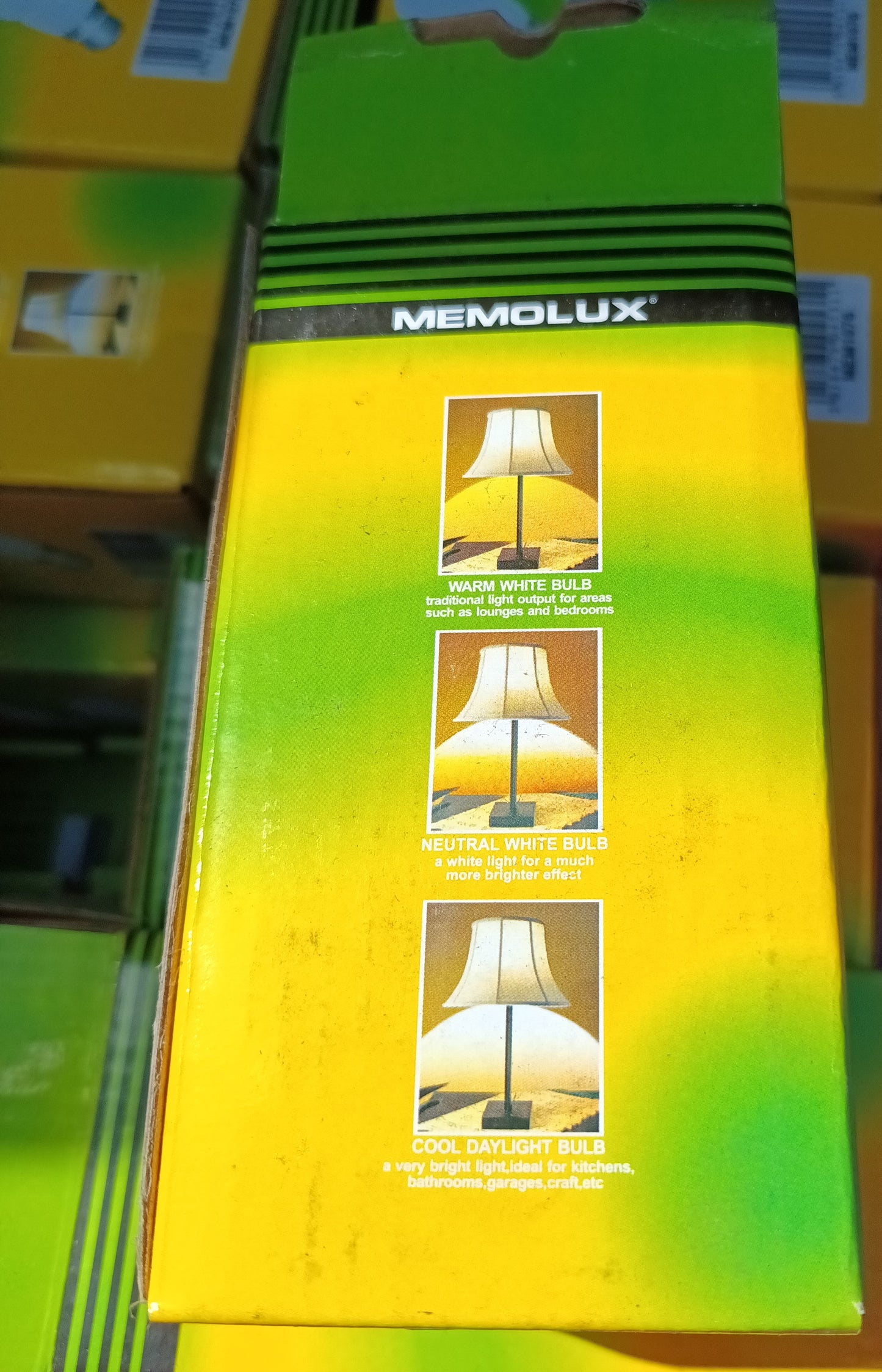 9 Watt Energy Saving Lamp ES /E27 cap Cool White / 4,000k by Memolux