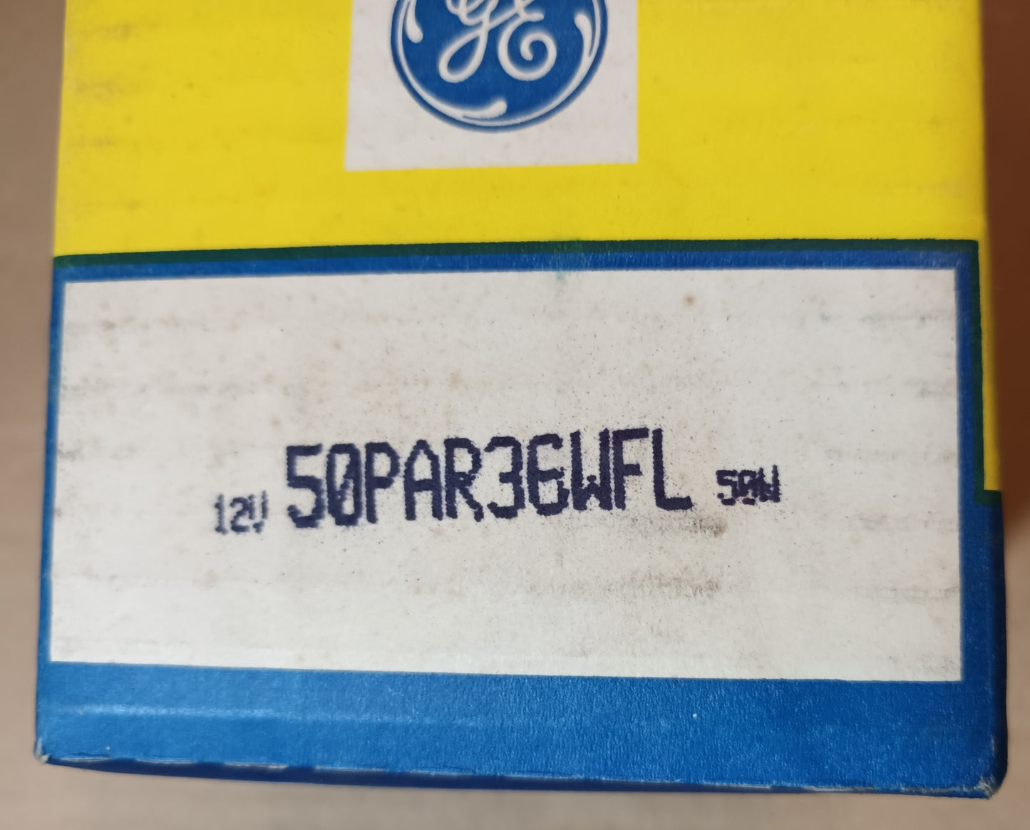 Par36 50watts 12volt WFL Very Wide Flood Sealed Beam Lamp by GE