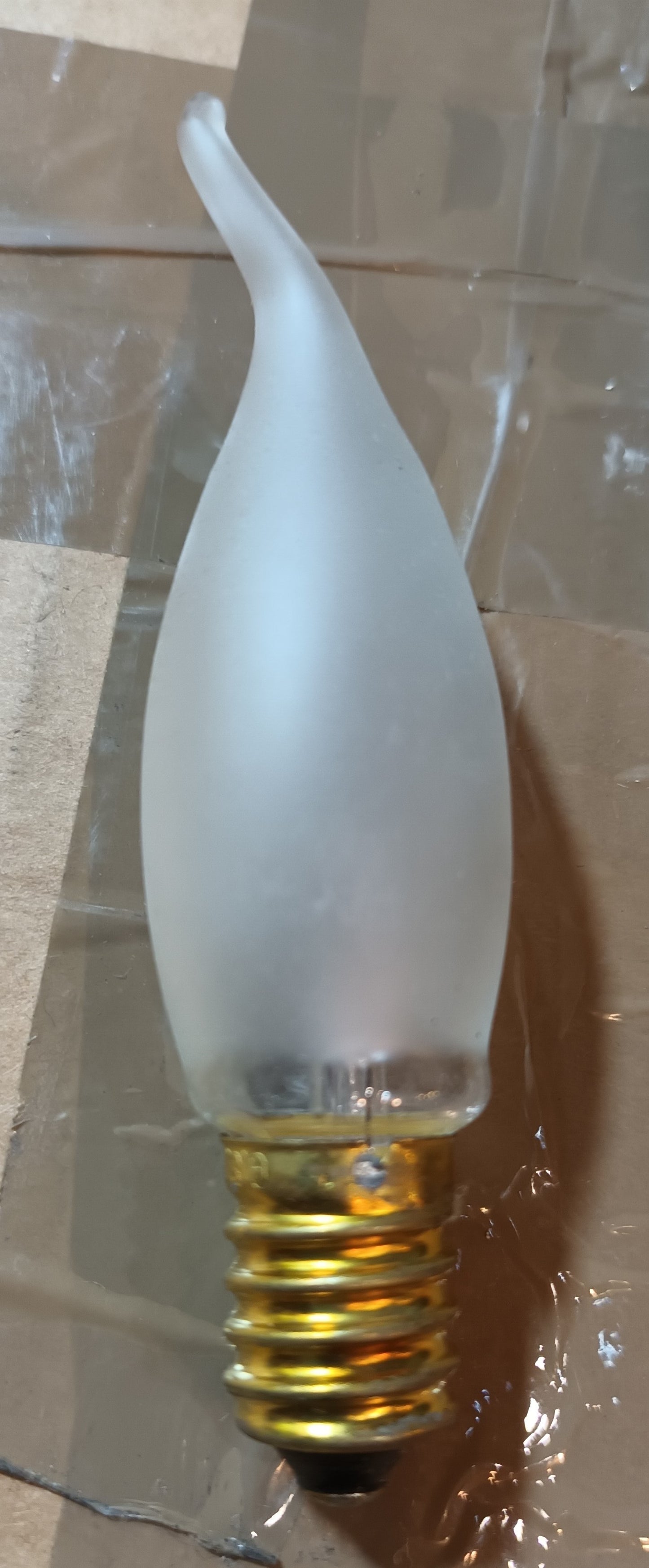 Girard Sudron 15watt E14 240V CV1 Opal Bent Tip Candle only £2