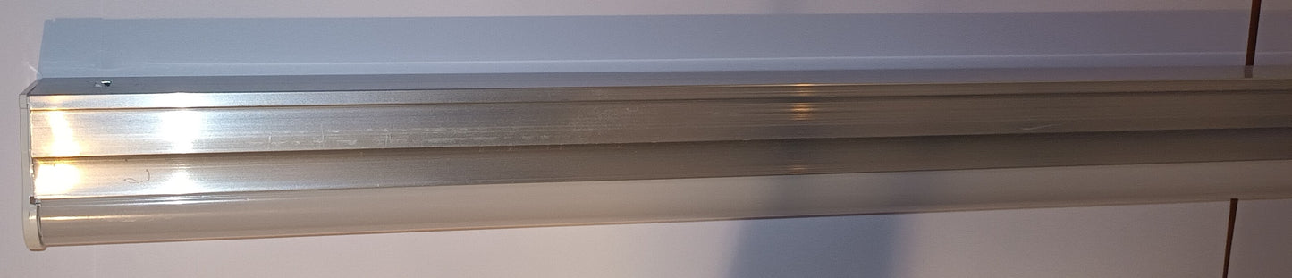 LED Butcher shop Batten 60CM - PINK - T5 9W