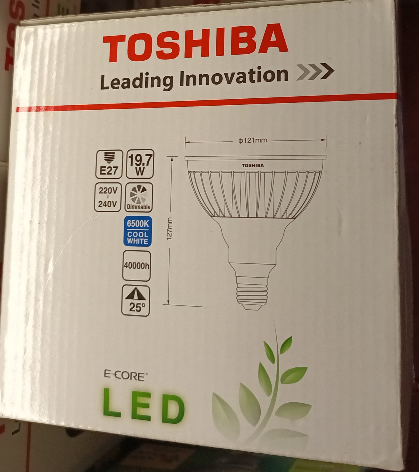 PAR38 LED 19.7watts Daylight 25deg Dimmable yes by Toshiba