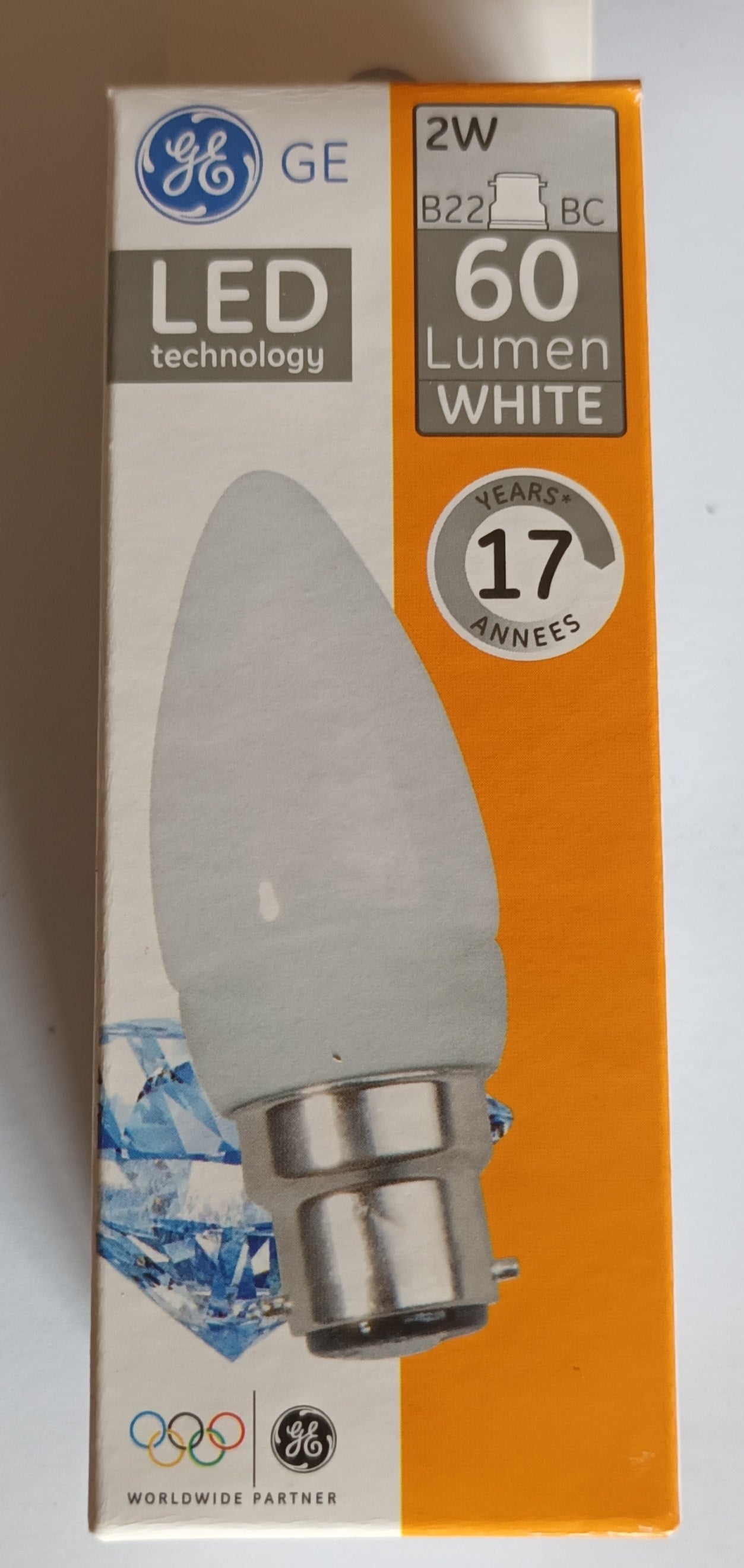 GE LED Candle 2 Watts BC / B22 cap warm white / 2900k non dimmable