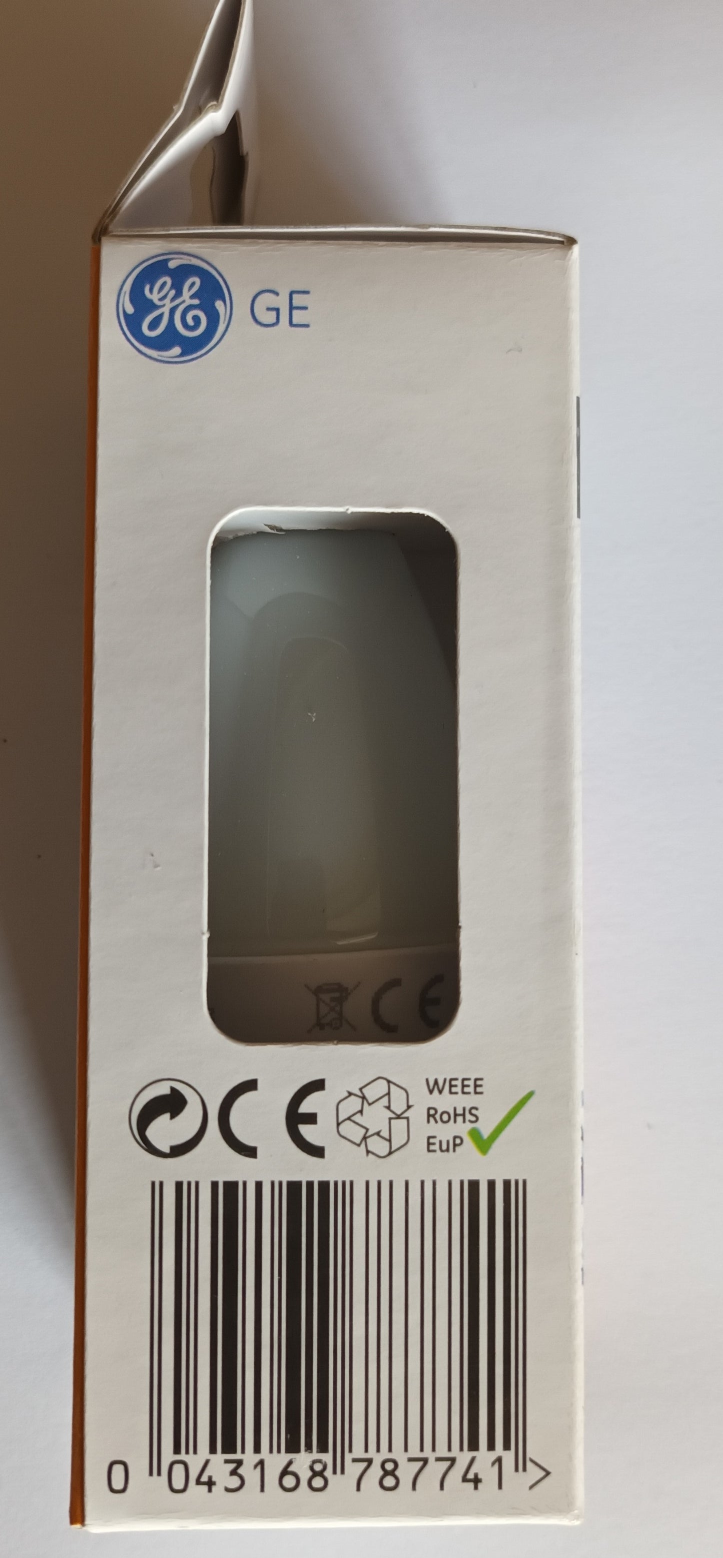 GE LED Candle 2 Watts BC / B22 cap warm white / 2900k non dimmable