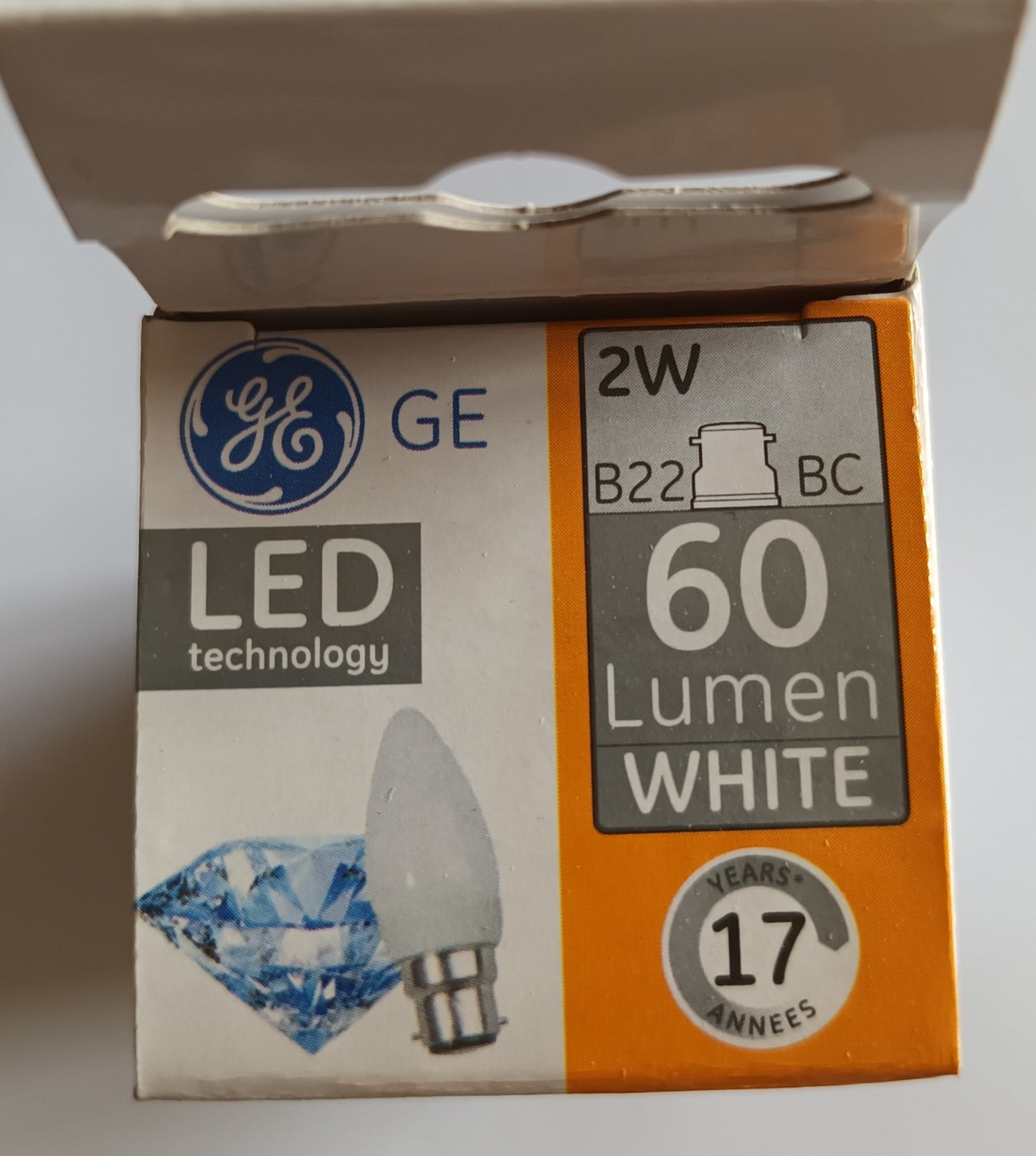 GE LED Candle 2 Watts BC / B22 cap warm white / 2900k non dimmable