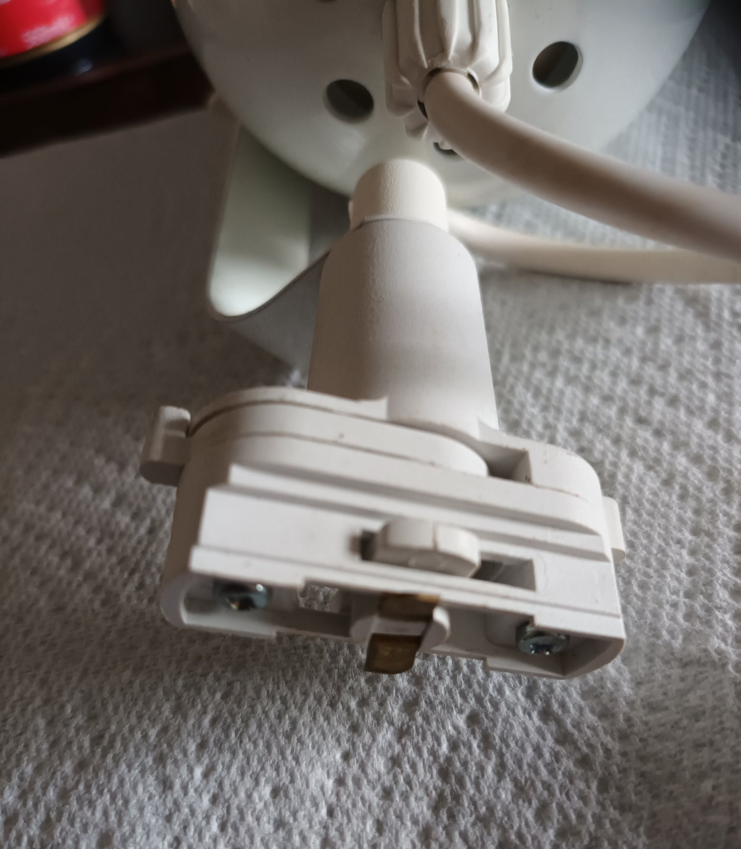 Micromark MM7704 Exeter Track Spotlight White Fitting R80 ES / E27 cap