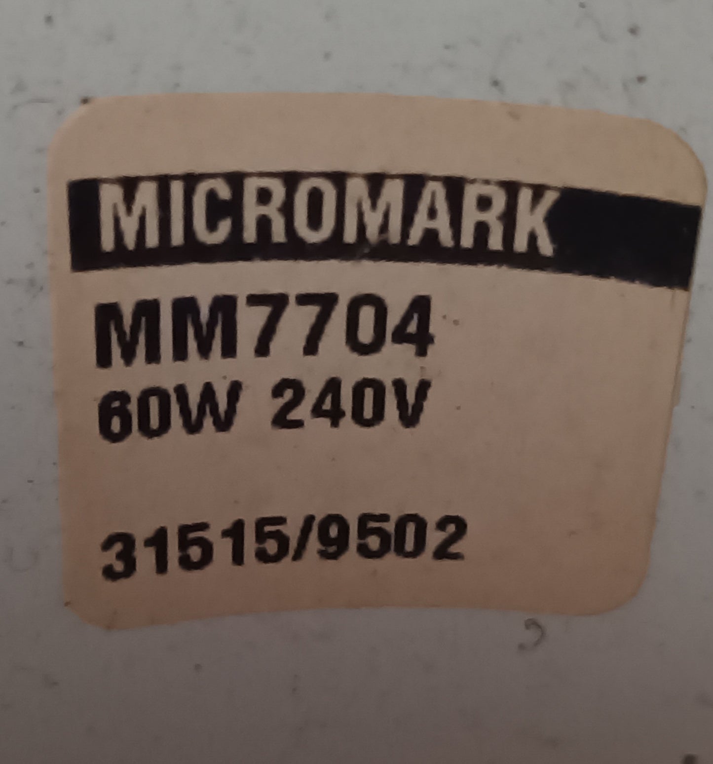 Micromark MM7704 Exeter Track Spotlight White Fitting R80 ES / E27 cap