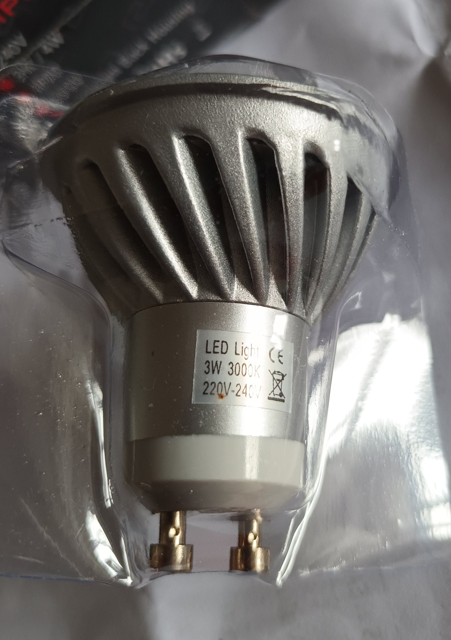 GU10 3 Watt warm white by Red arrow Ten Pack