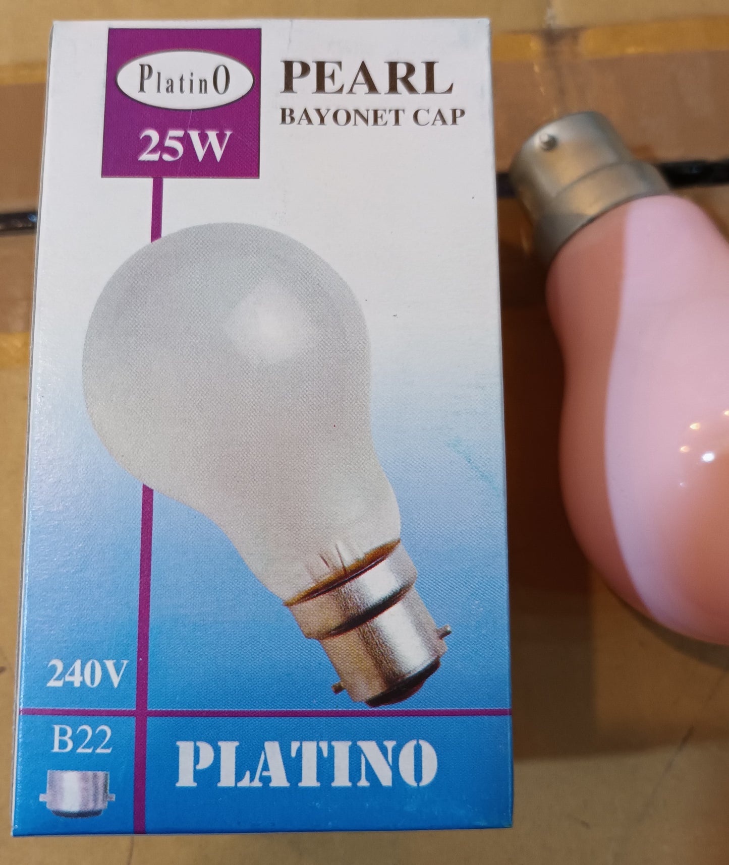 10 x Pink GLS 25Watt BC / b22 cap Houshold type for only £1.70 each