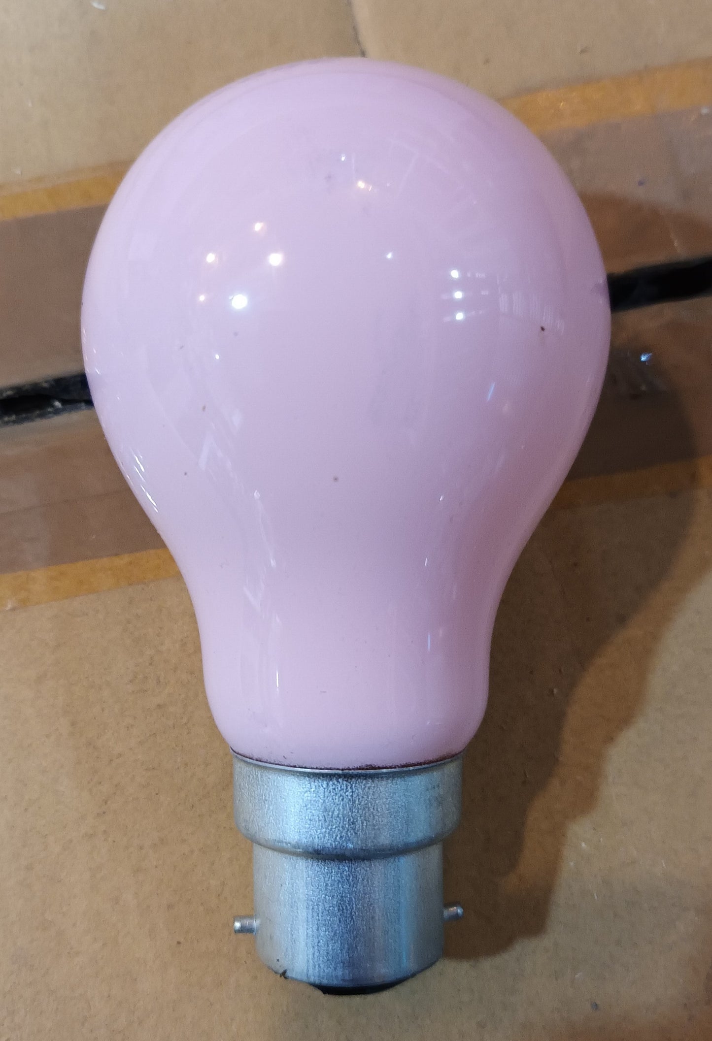 10 x Pink GLS 25Watt BC / b22 cap Houshold type for only £1.70 each