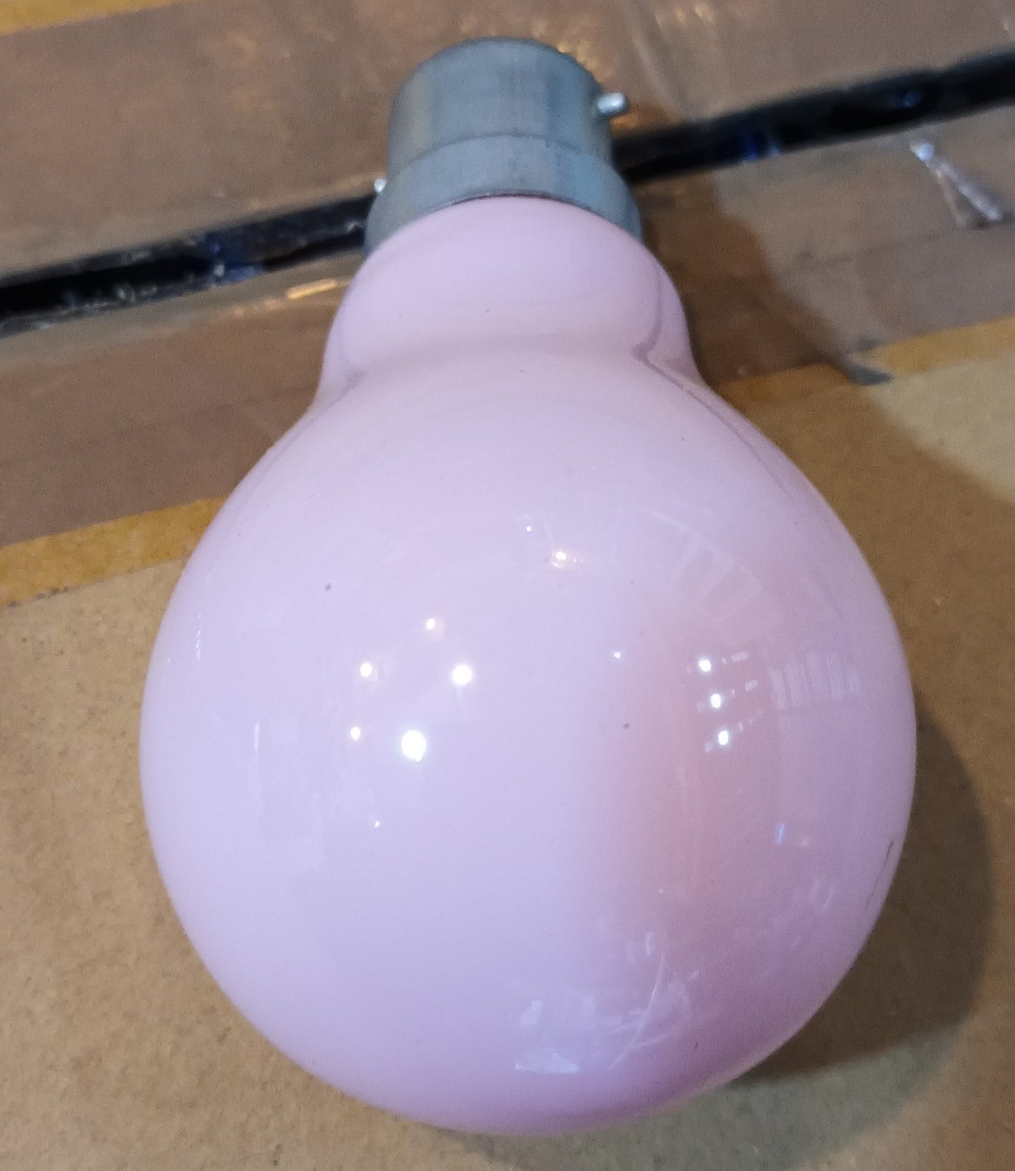 10 x Pink GLS 25Watt BC / b22 cap Houshold type for only £1.70 each