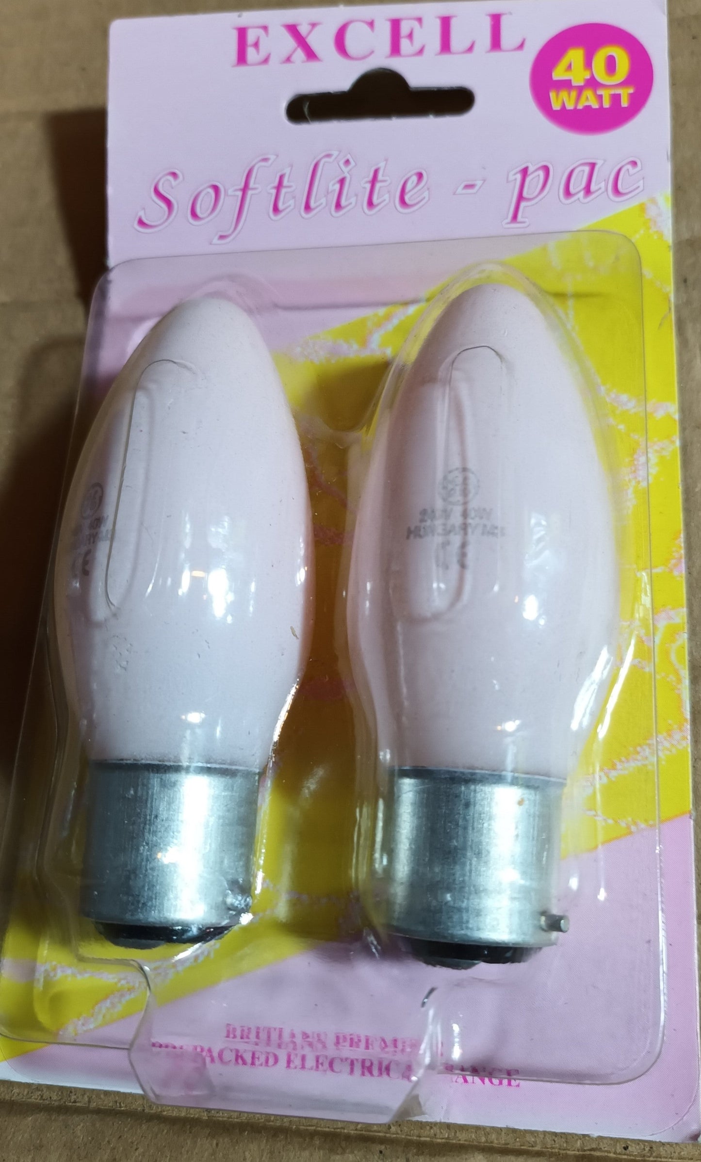 Pink Candle 40Ws twin pack BC / B22