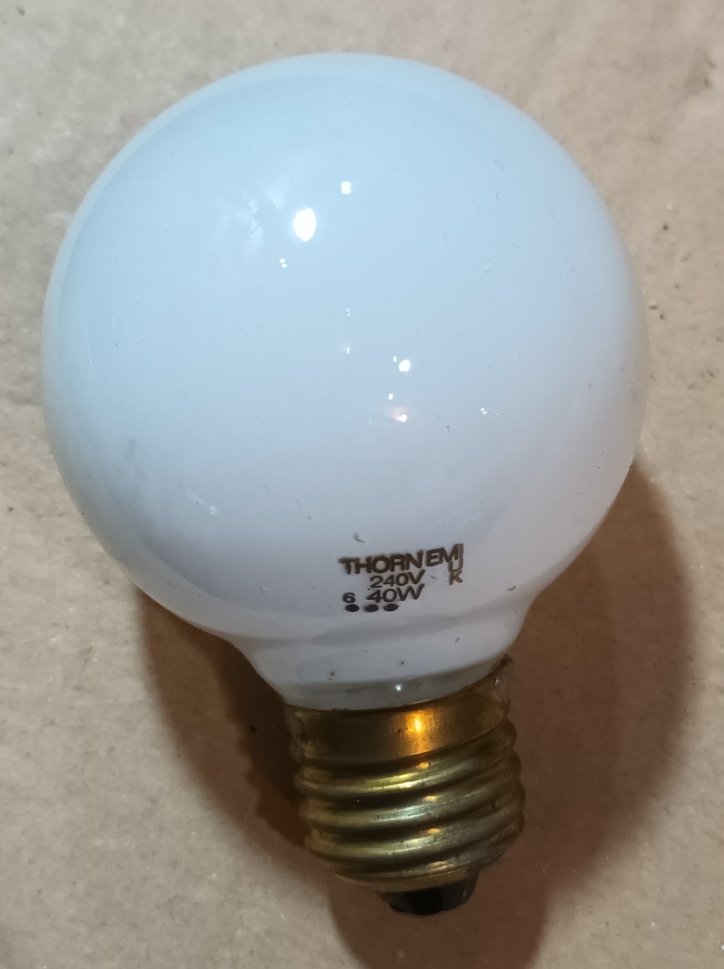 Globe 80mm 40W ES / E27 Silverlight 240v by Thorn