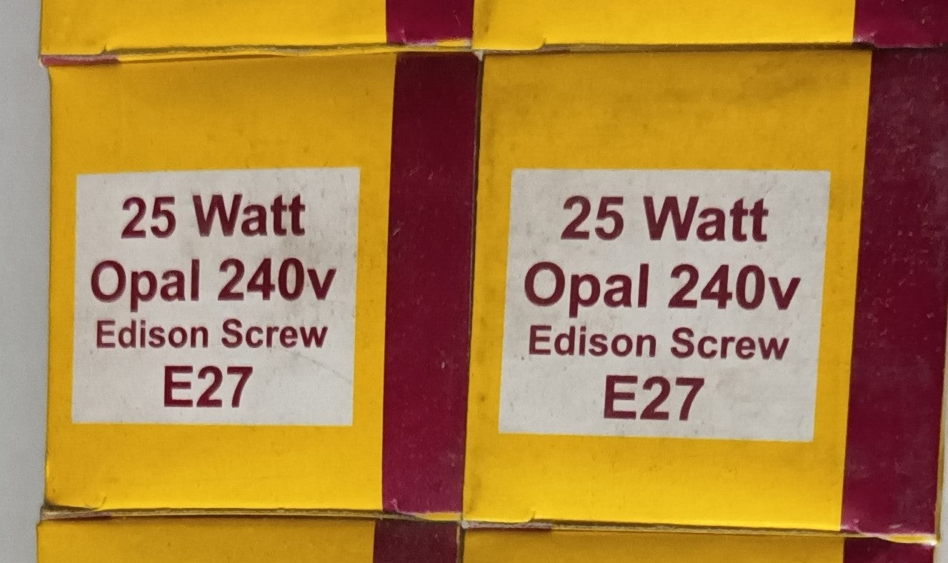 10 x Golfball 45 mm Round 25Watt Opal ES / E27 only £10