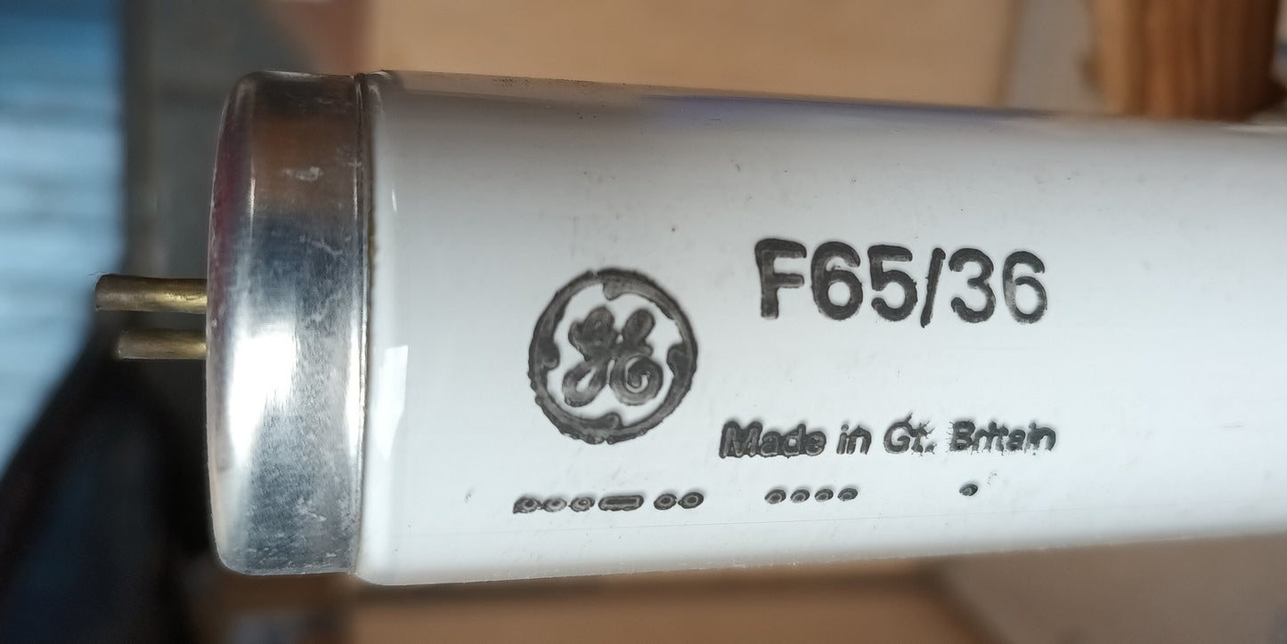 5FT T12 65W/36 Fluorescent tube Job lot ...