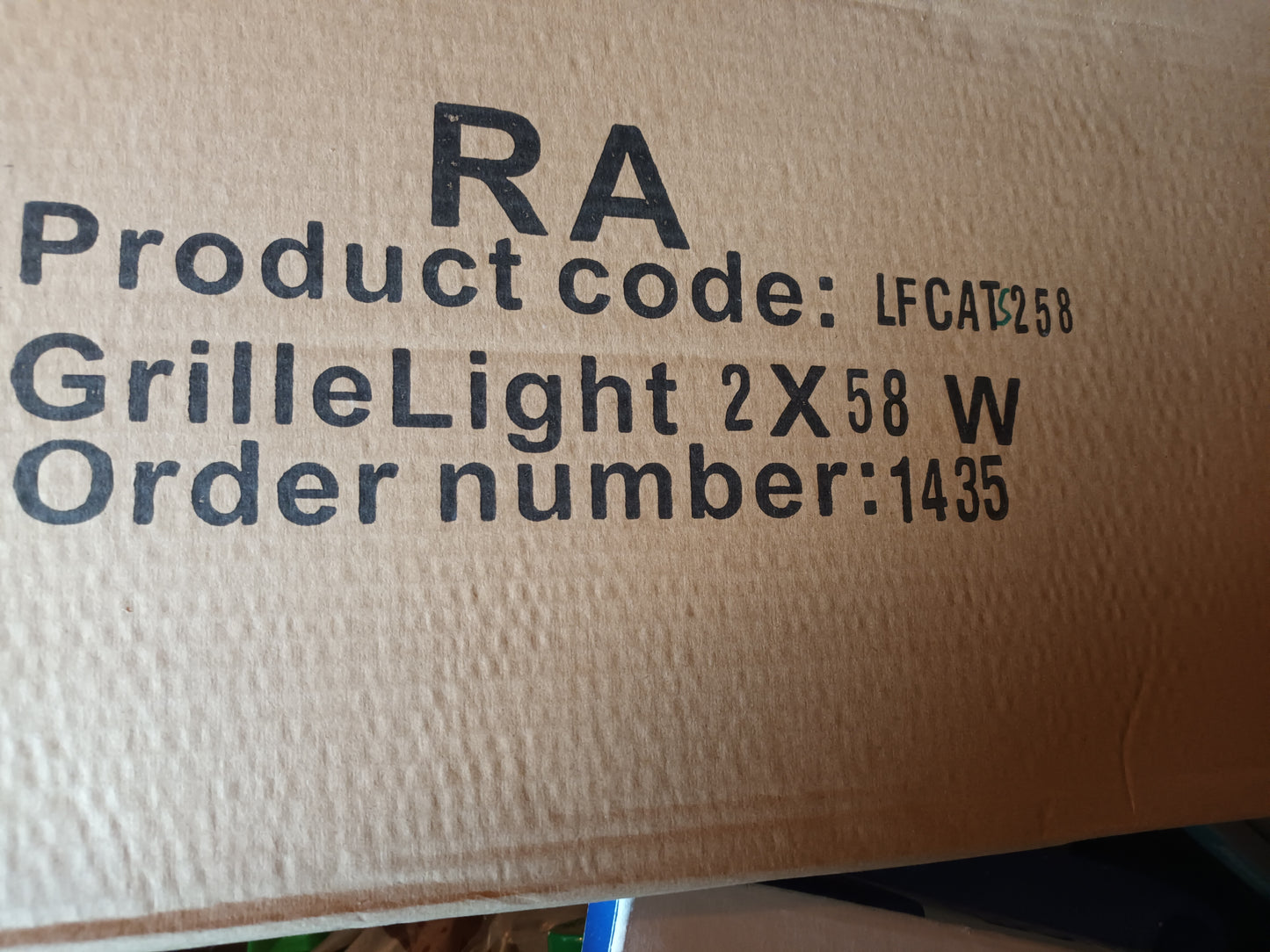 5FT Twin Fitting requires 2 X 58Watt fluorescent tubes from only £60