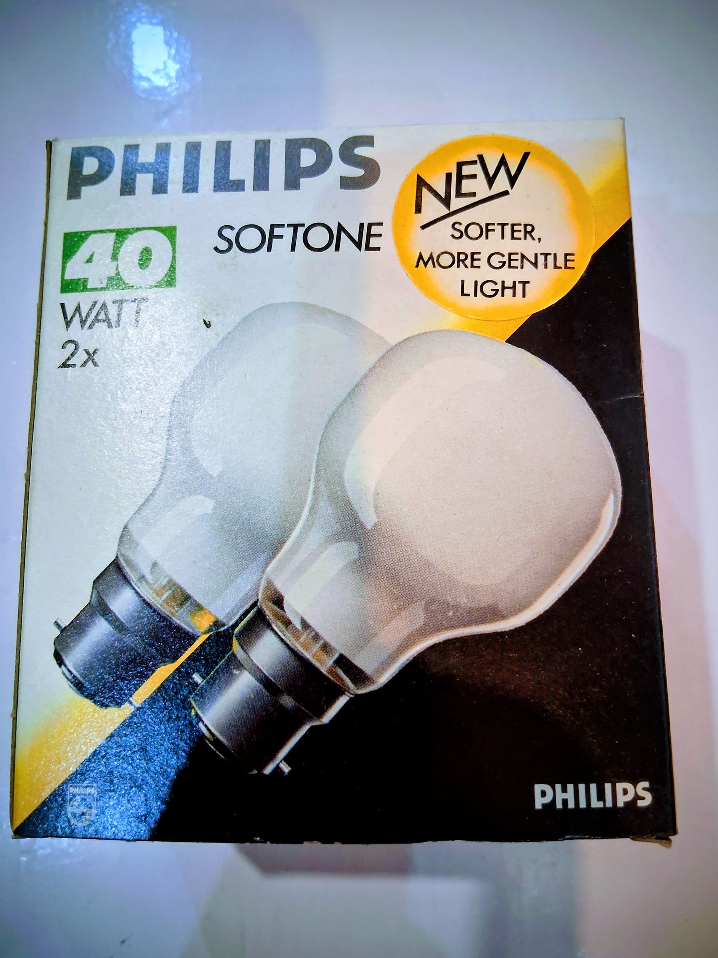 Philips Softone white 40 watt BC / B22 Twin Pack made in Holland