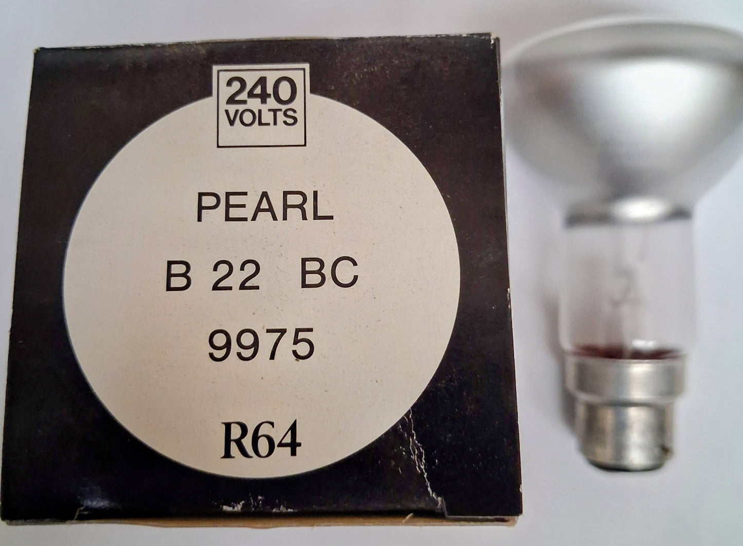 10 x R64 Spot 60 watts BC / B22