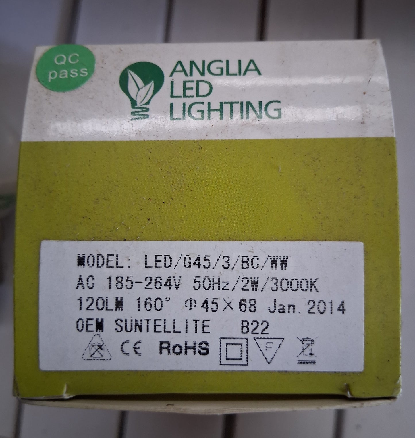 Golfball 45mm round LED 2 Watts warm white BC / B22.