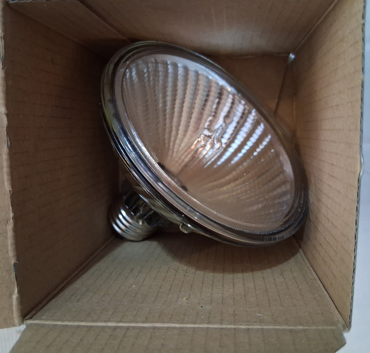 Par30 / Hi - Spot 95 Flood ES / E27 100 Watt Twin Pack By Sylvania