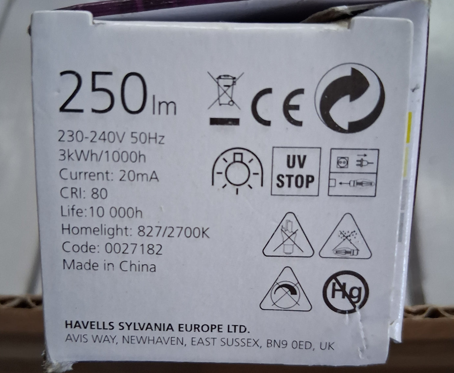 Sylvania candle 2.5 watts = 25W warm white BC / B22 Six Pack