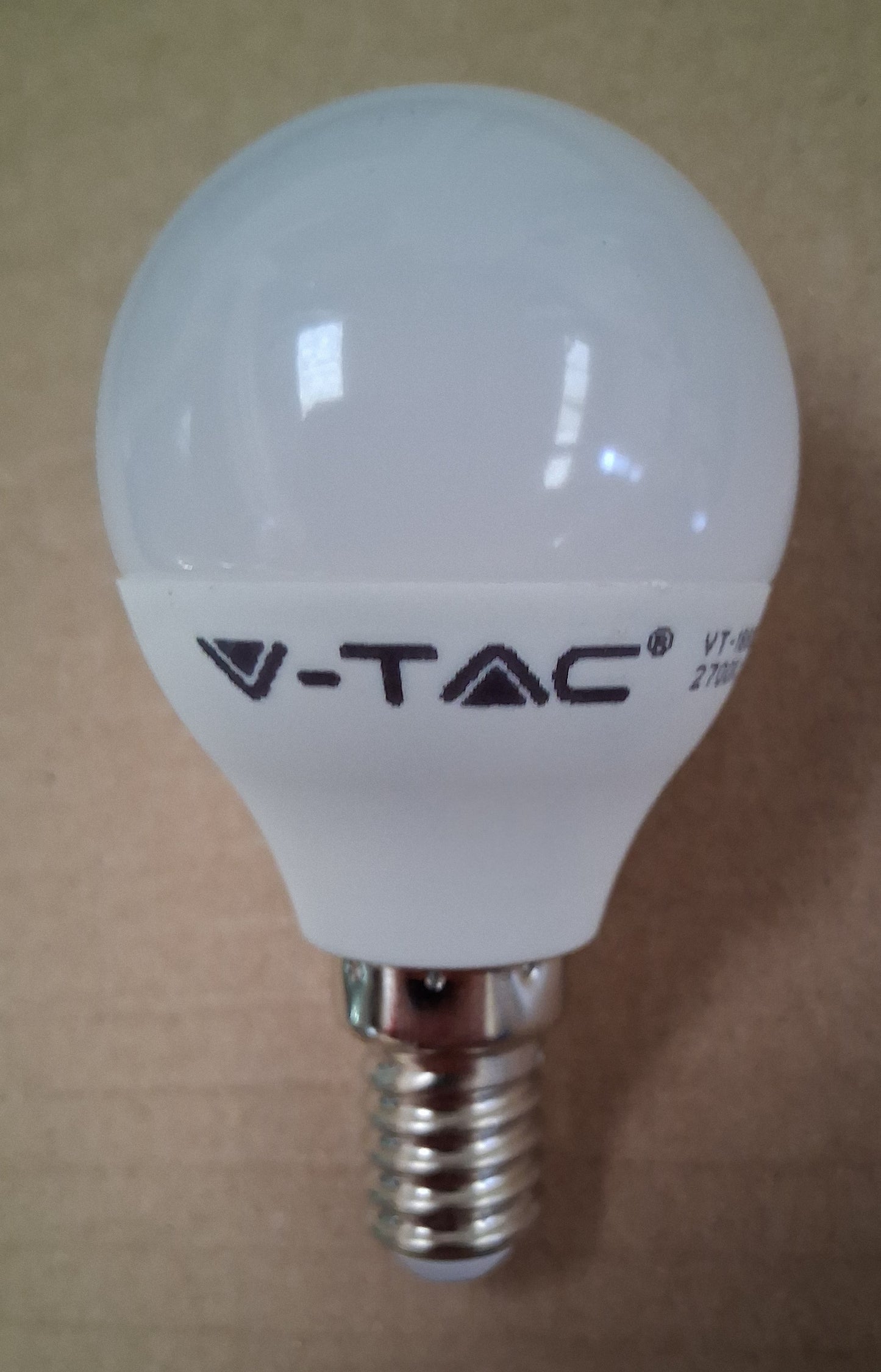 6 watt = 40 watt SES-E14 LED Golf ball  - 2700K warm white by v-tac