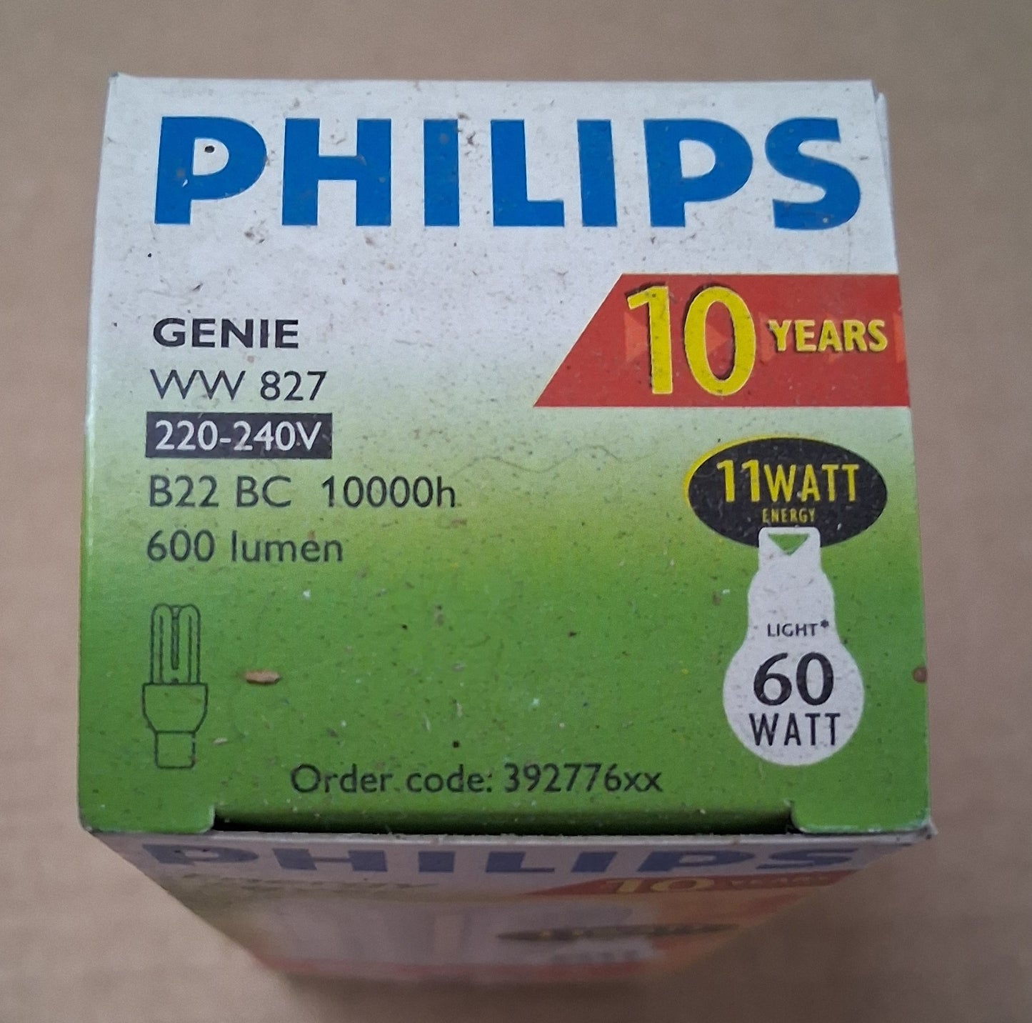 11 Watt =60 watt BC / B22 Cap Energy Saving Lamps By Philips  Warm White from £2.25