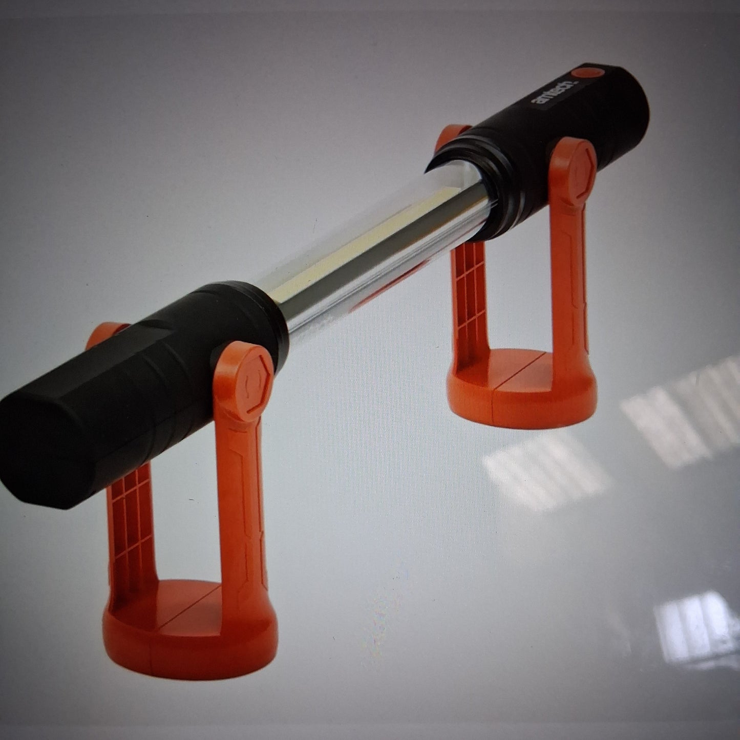 10 watt work light usb rechargeable by amtech