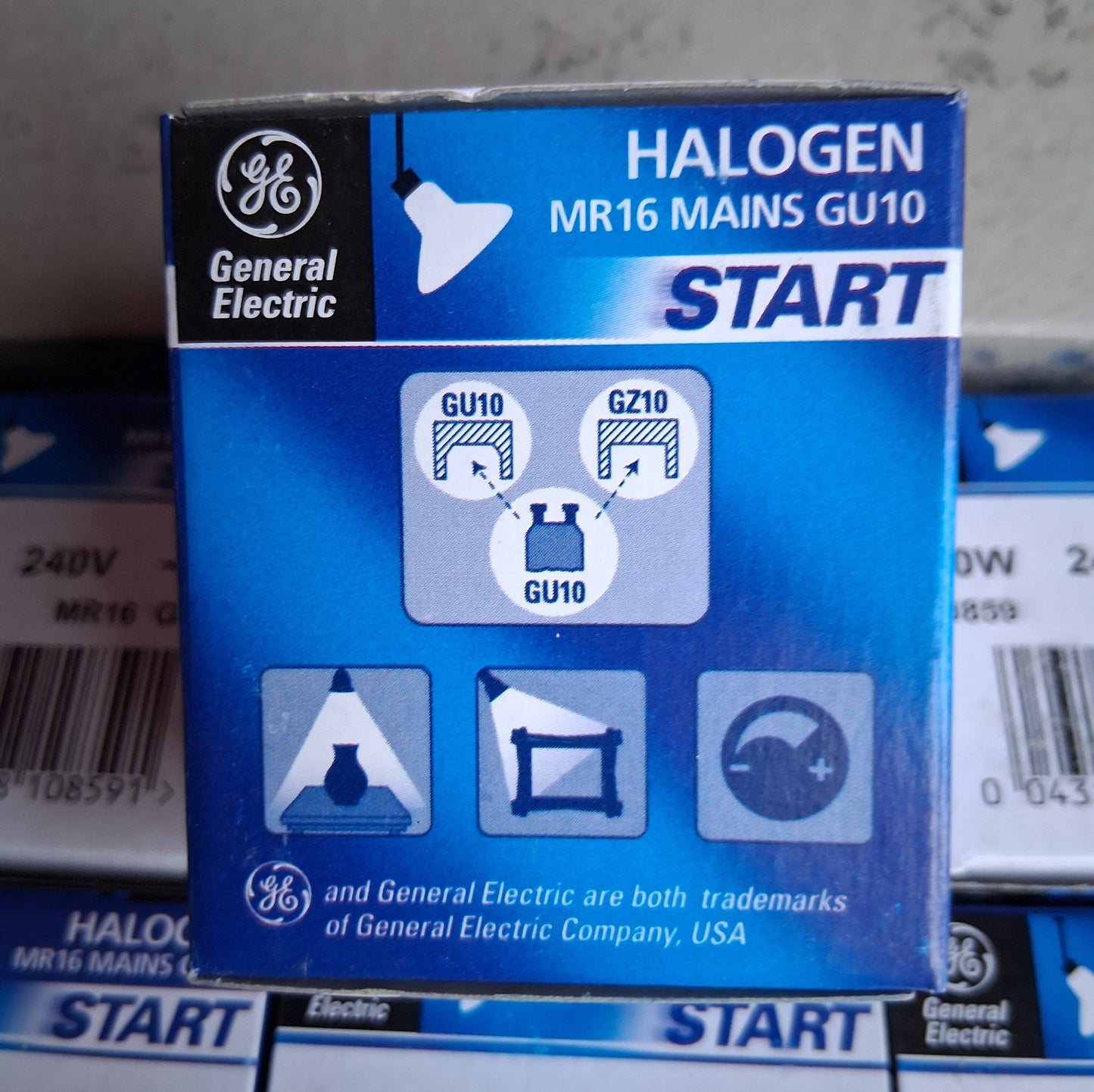 GE GU10 20 watts halogen 1500 hours 36deg from £1.35