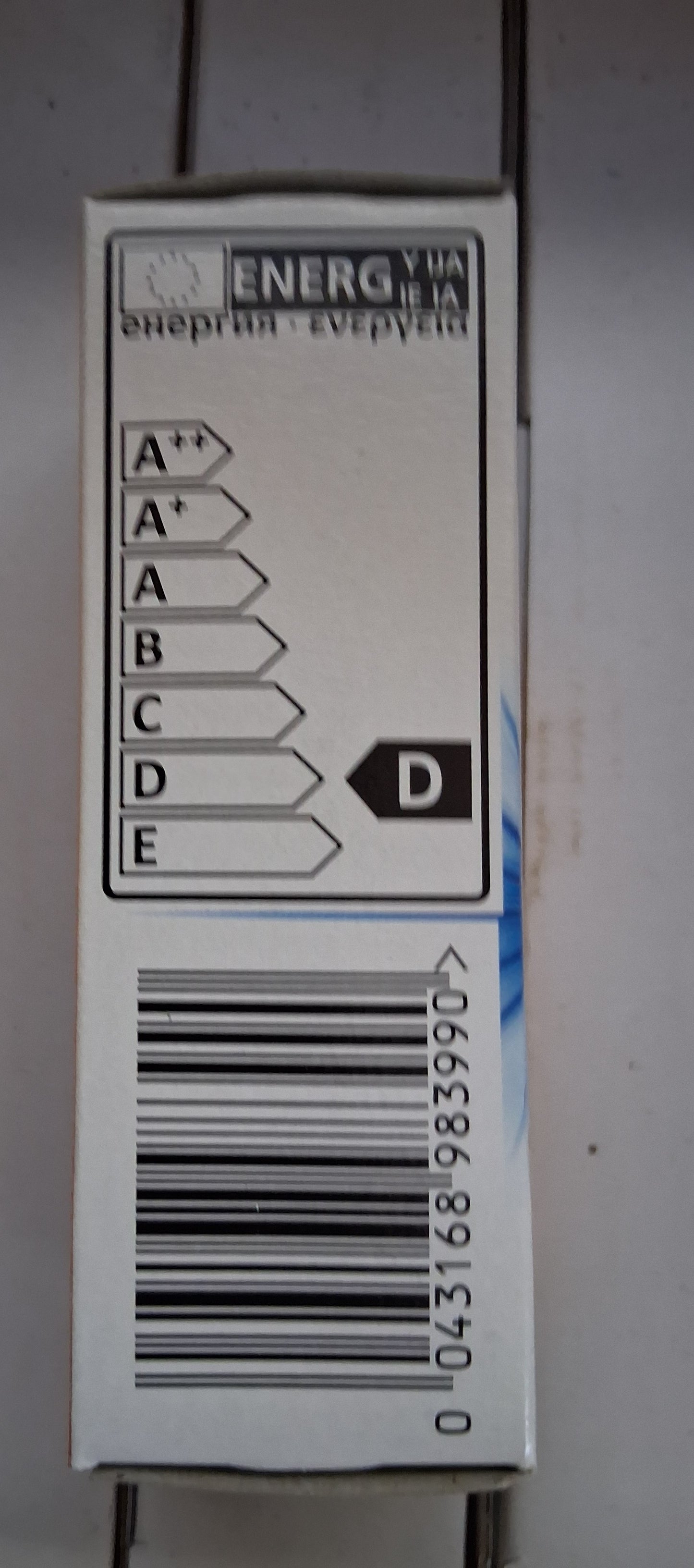 Candle 20 watts clear ses / E14 Dimmable Halogen by GE pack of nine