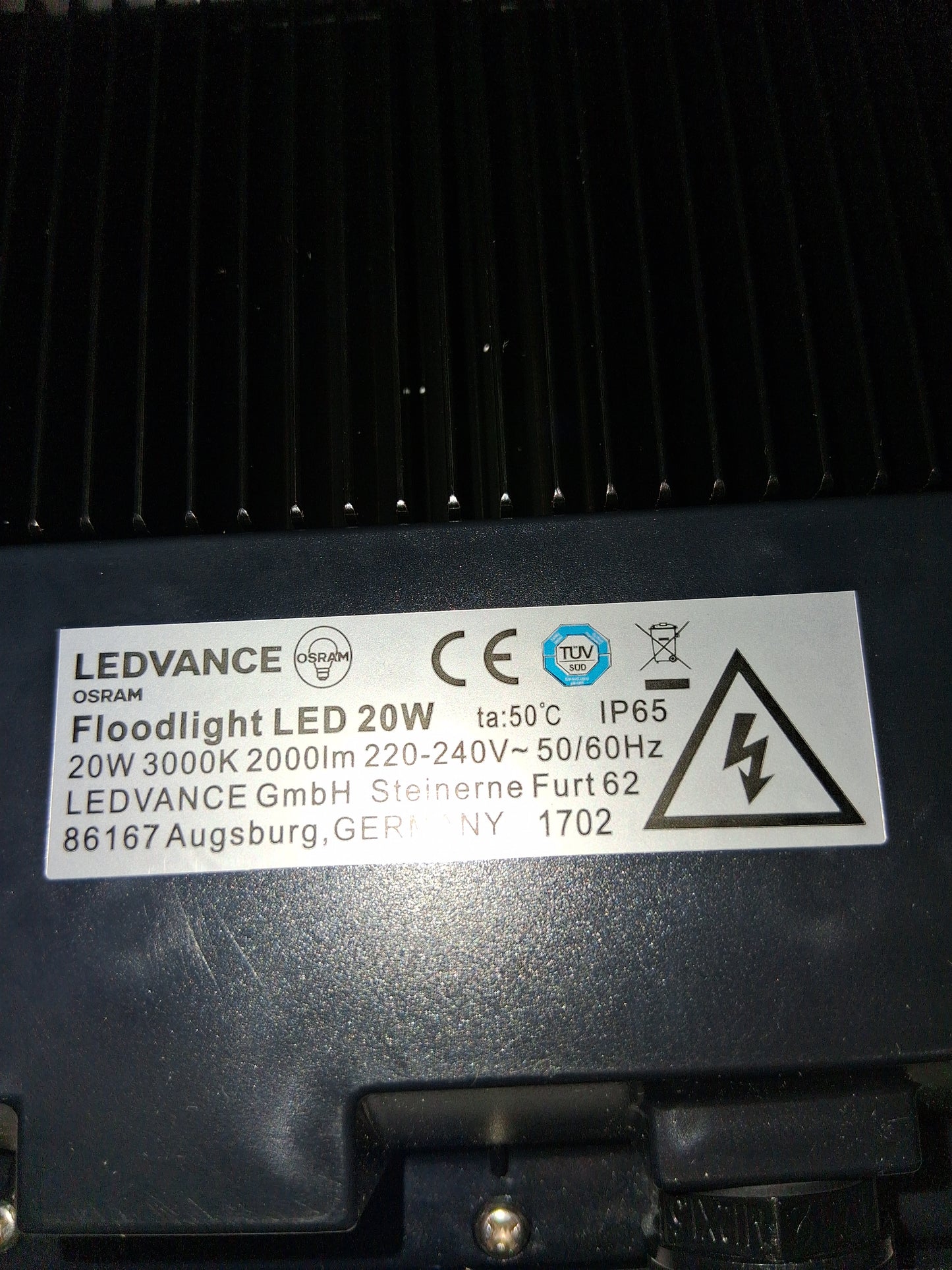 Ledvance 001060 Floodlight LED 20 Watt / warm white 3000K Black IP65 from £22