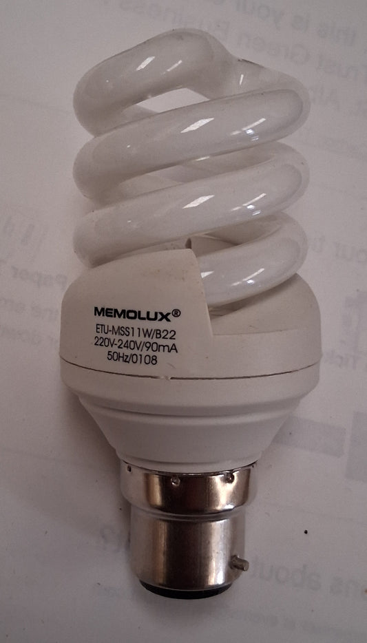 Memolux 11 watt = 60 watt BC / B22 Warm white 2700k 10,000h