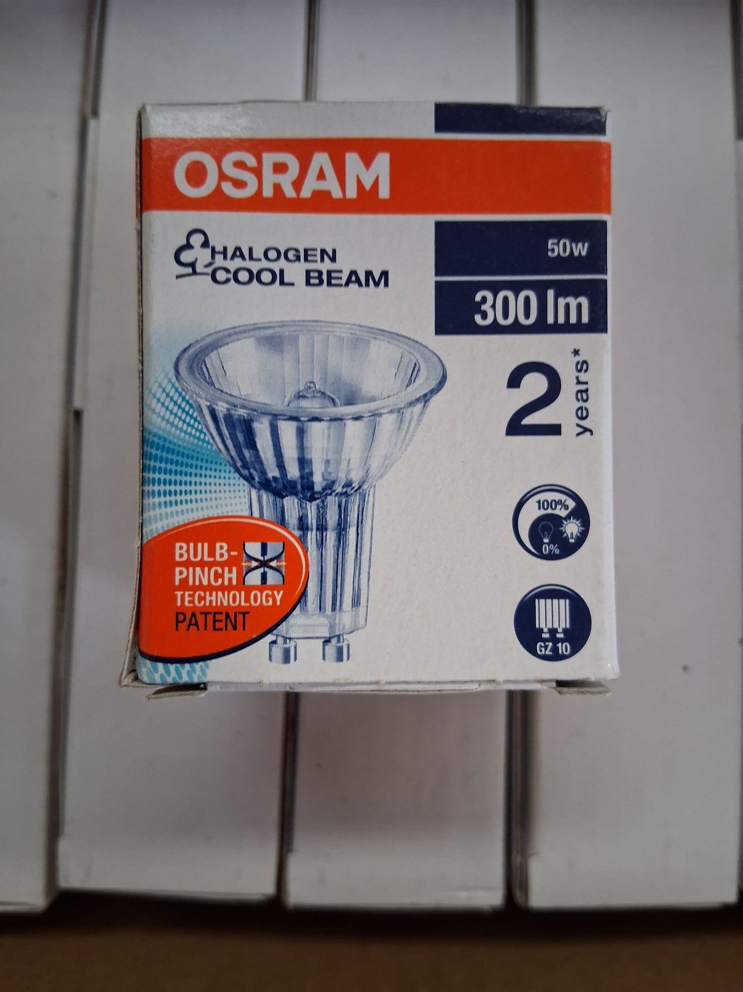 GZ10 240 VOLT 50 watt Flood halopar 16 cool beam by osram code 64826 fl.