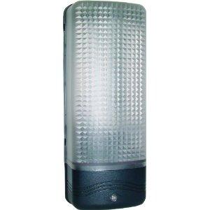 Bulkhead With Dusk Till Dawn Sensor E27/ES 60W Max IP44 - Beachcomber Lighting